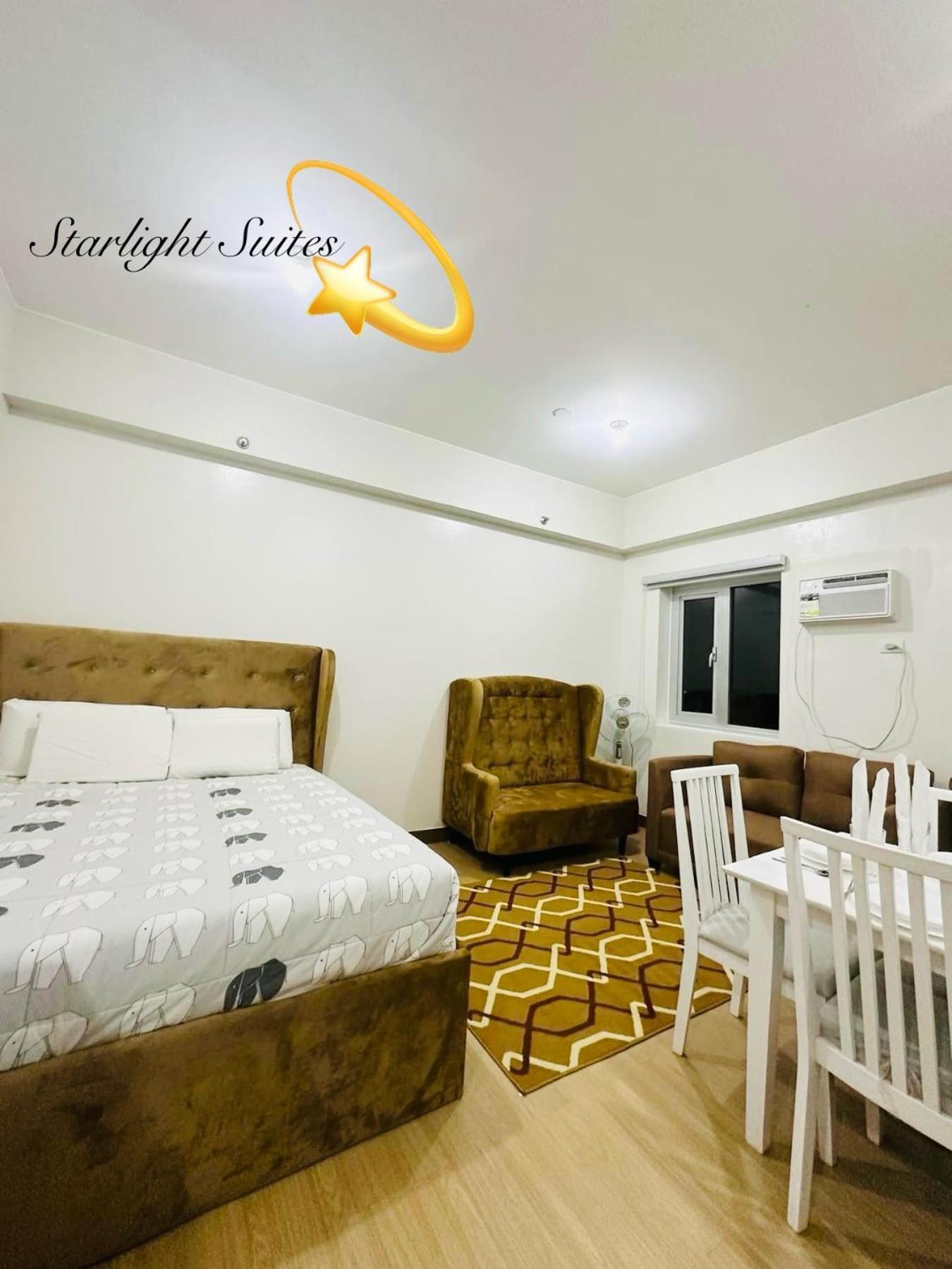 Starlight Suites Trece Martires ภายนอก รูปภาพ